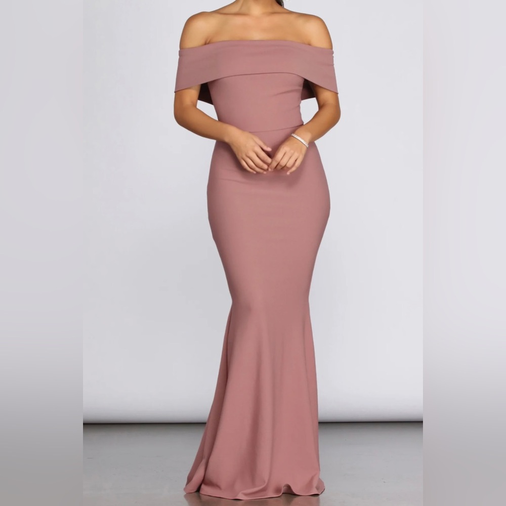 Off the Shoulder Mermaid Dress